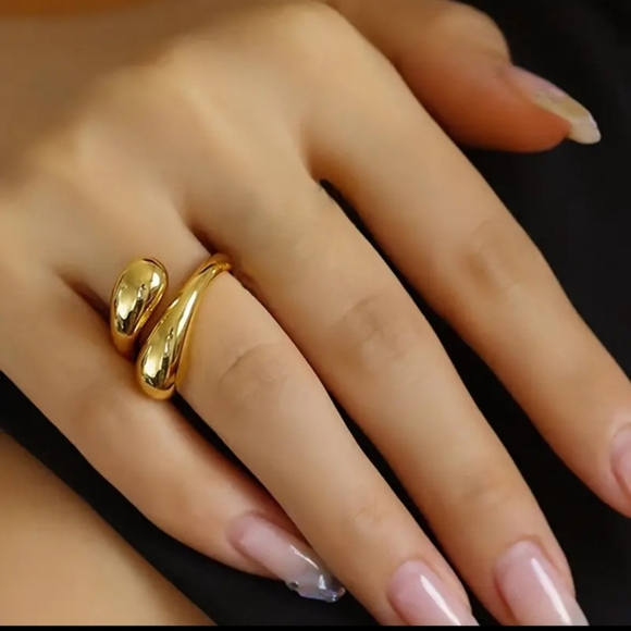 NEW! Waterdrop RESIZABLE ring - Picture 8 of 11